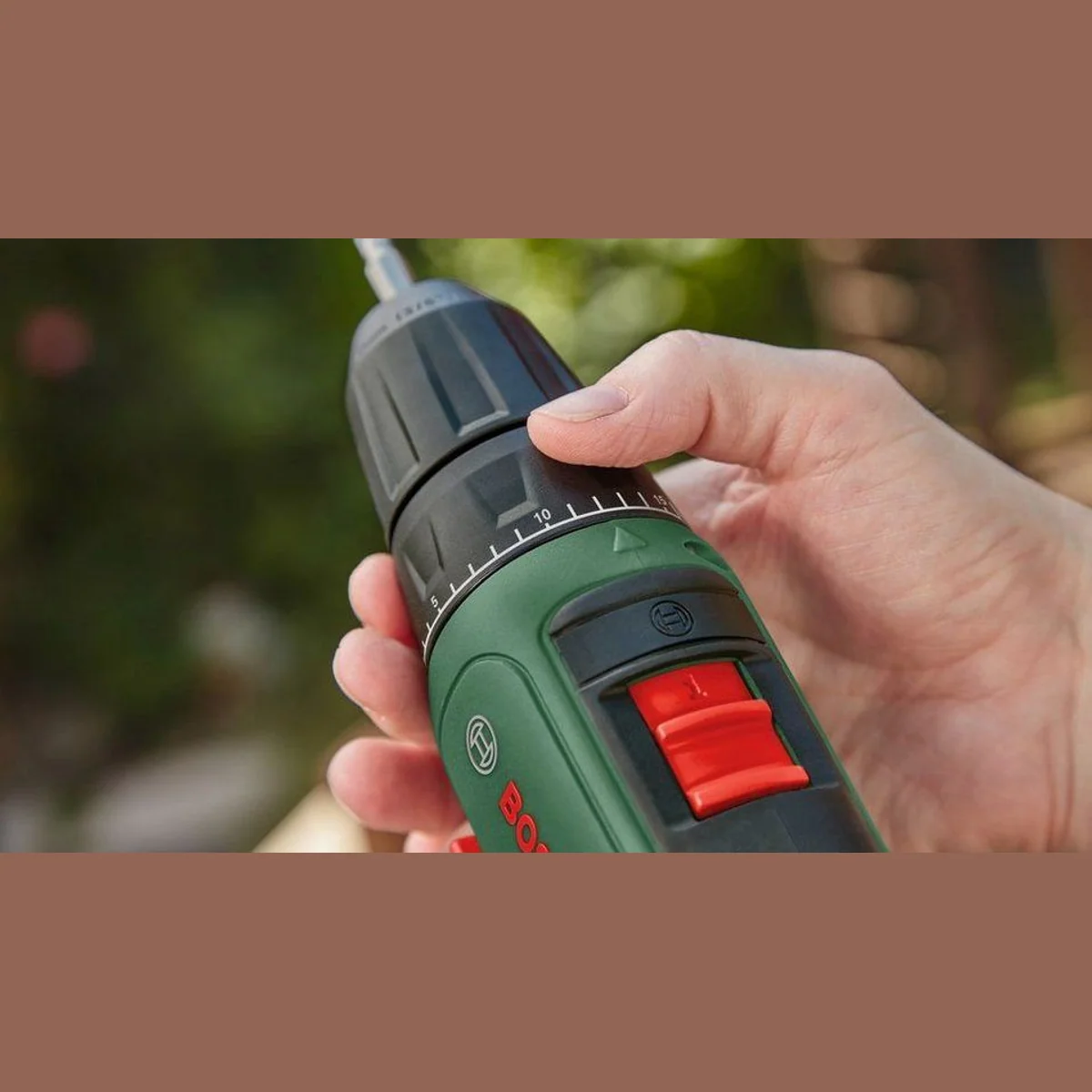 Bosch Home & Garden EasyDrill 1200, 1500 U/min, 30 Nm, 12V Akku und Ladegerät 4