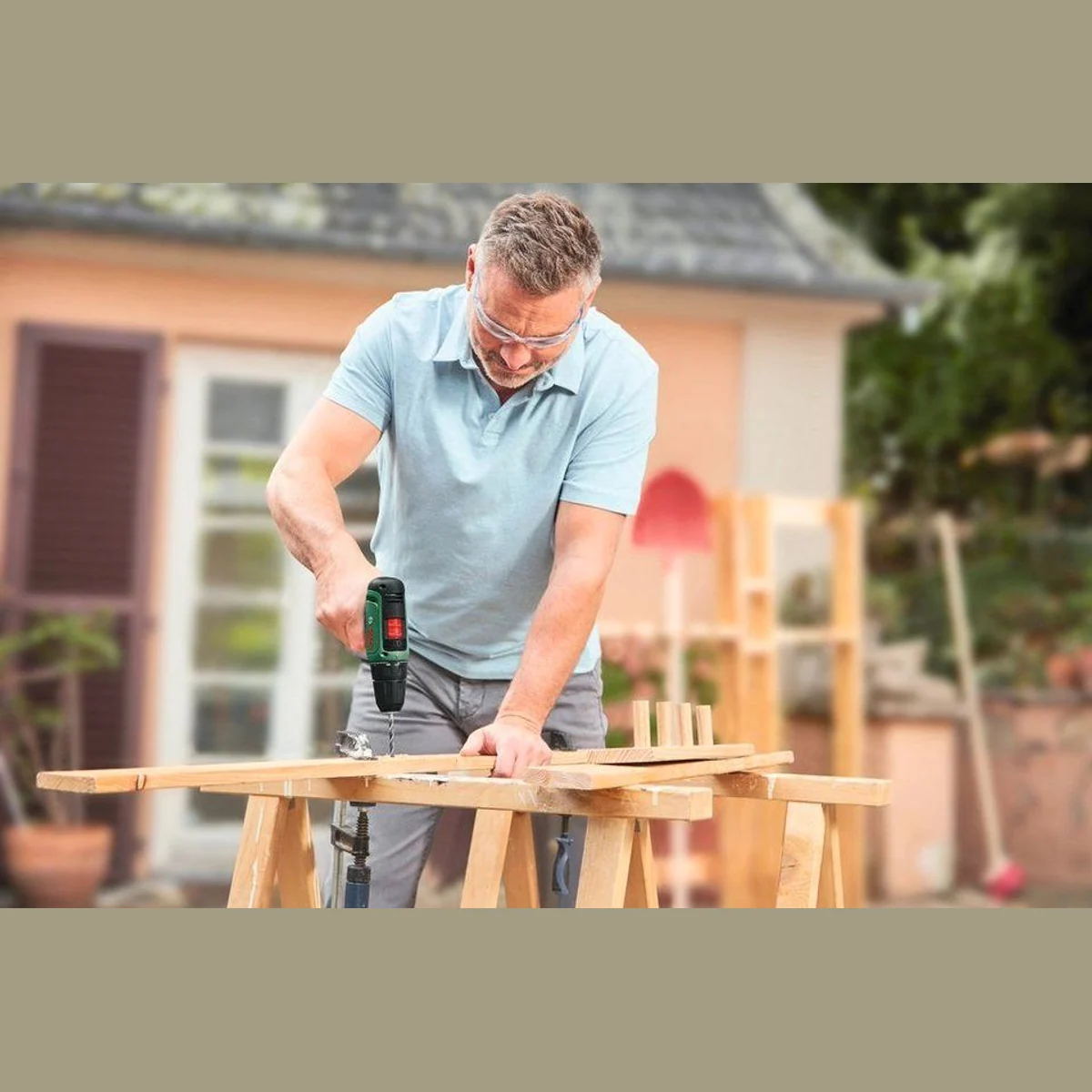 Bosch Home & Garden EasyDrill 1200, 1500 U/min, 30 Nm, 12V Akku und Ladegerät 5