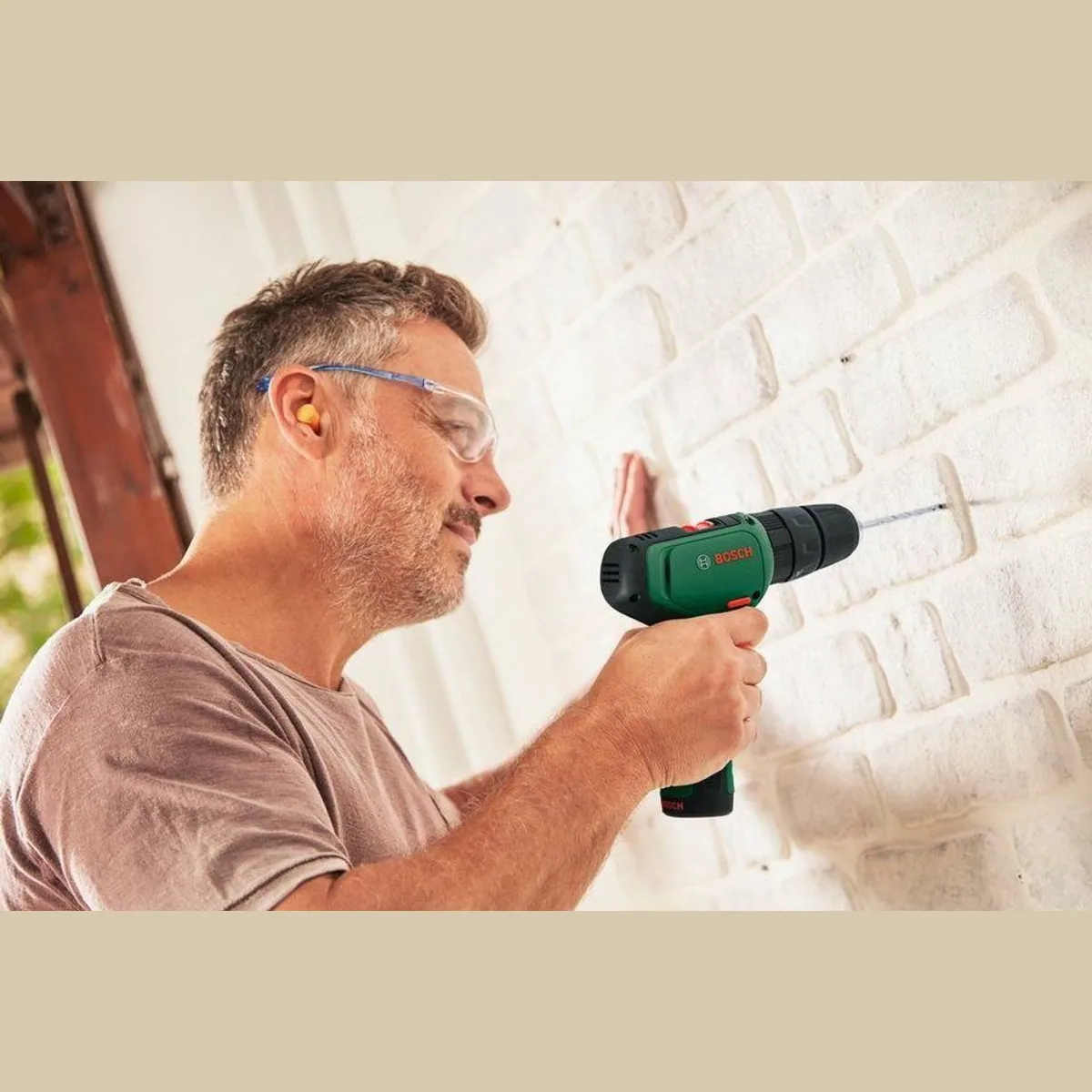 Bosch Home & Garden EasyImpact 1200, kompakt, leistungsstark, 2 Akkus inklusive 5