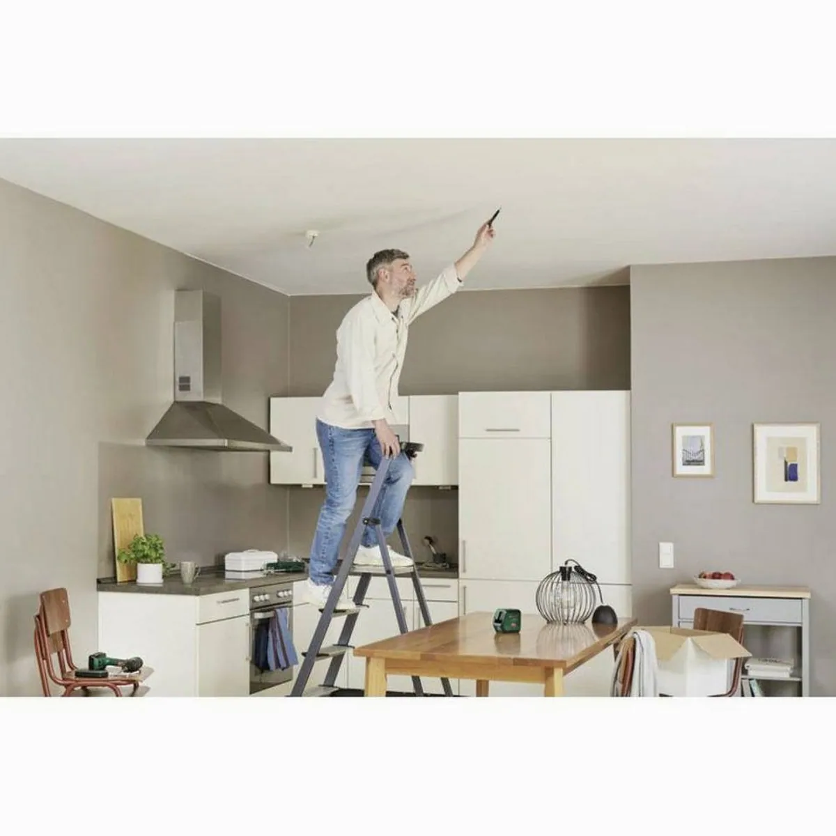 Bosch Home & Garden AdvancedLevel 2G Kreuzlinienlaser, präzise Selbstnivellierung, grüne Laserlinien 3