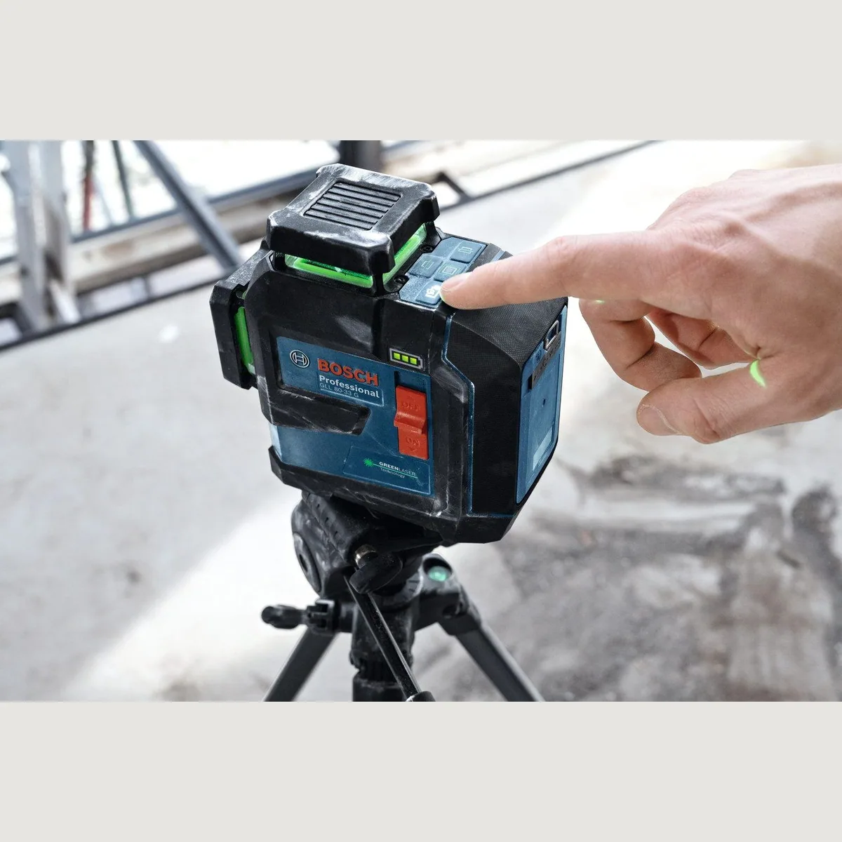 Bosch Professional GLL 80-33 G, Dual Power Source, IP65-Schutz 5
