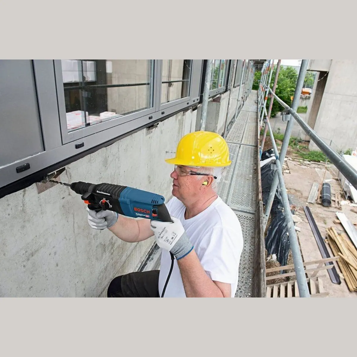 Bosch Professional GBH 2-26 F, kraftvoller Bohrhammer mit SDS plus, Vario-Lock und Schnellspannbohrfutter 2