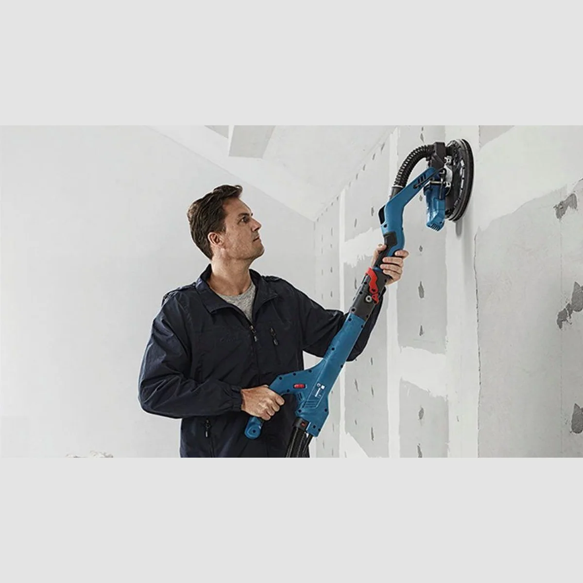 Bosch Professional GTR 55-225 Trockenbauschleifer, ergonomischer Zusatzhandgriff, integrierte Deckenansaugfunktion 2