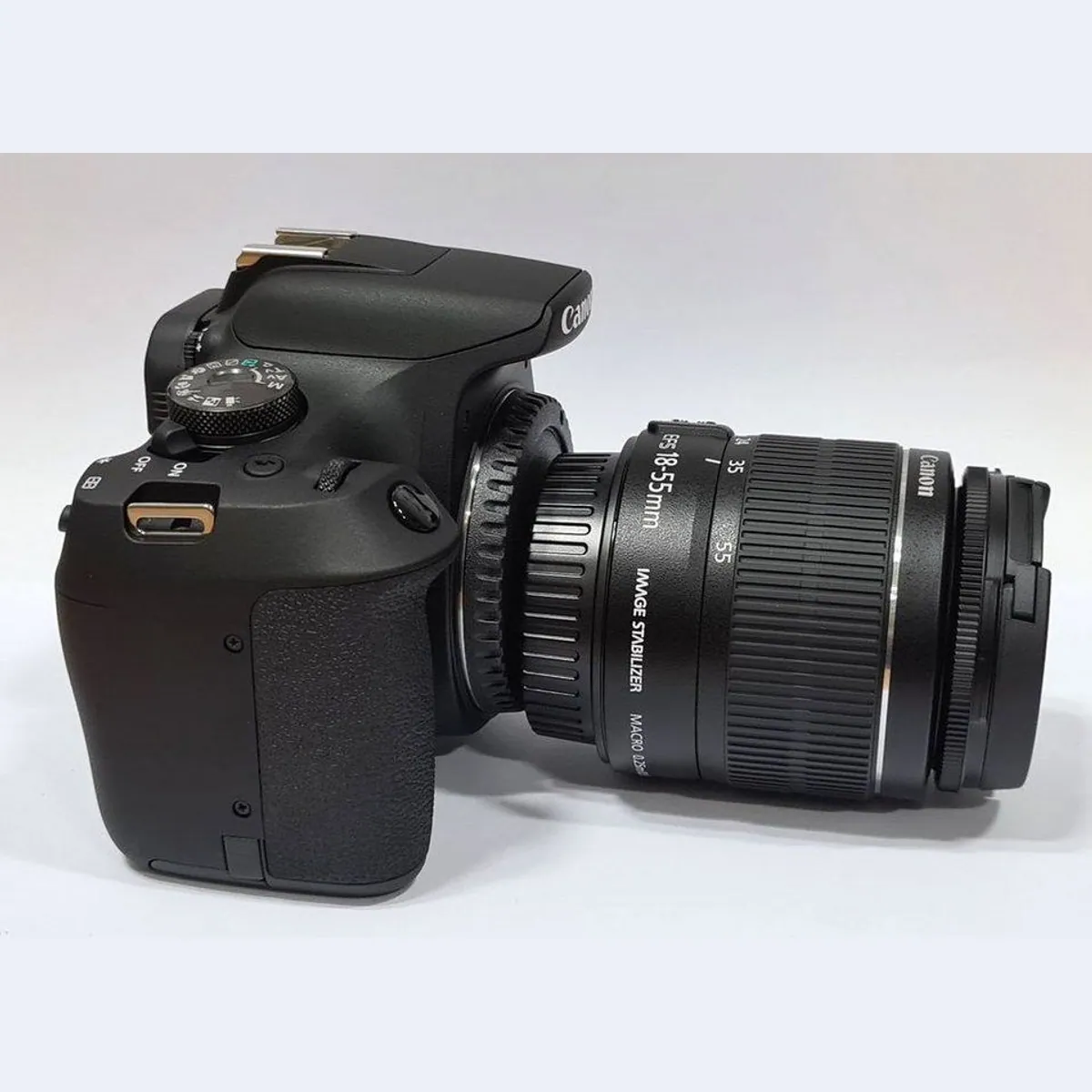 Canon EOS 2000D + EF-S II 18-55 mm, 24,1 MP, WLAN, Kreativautomatik 2