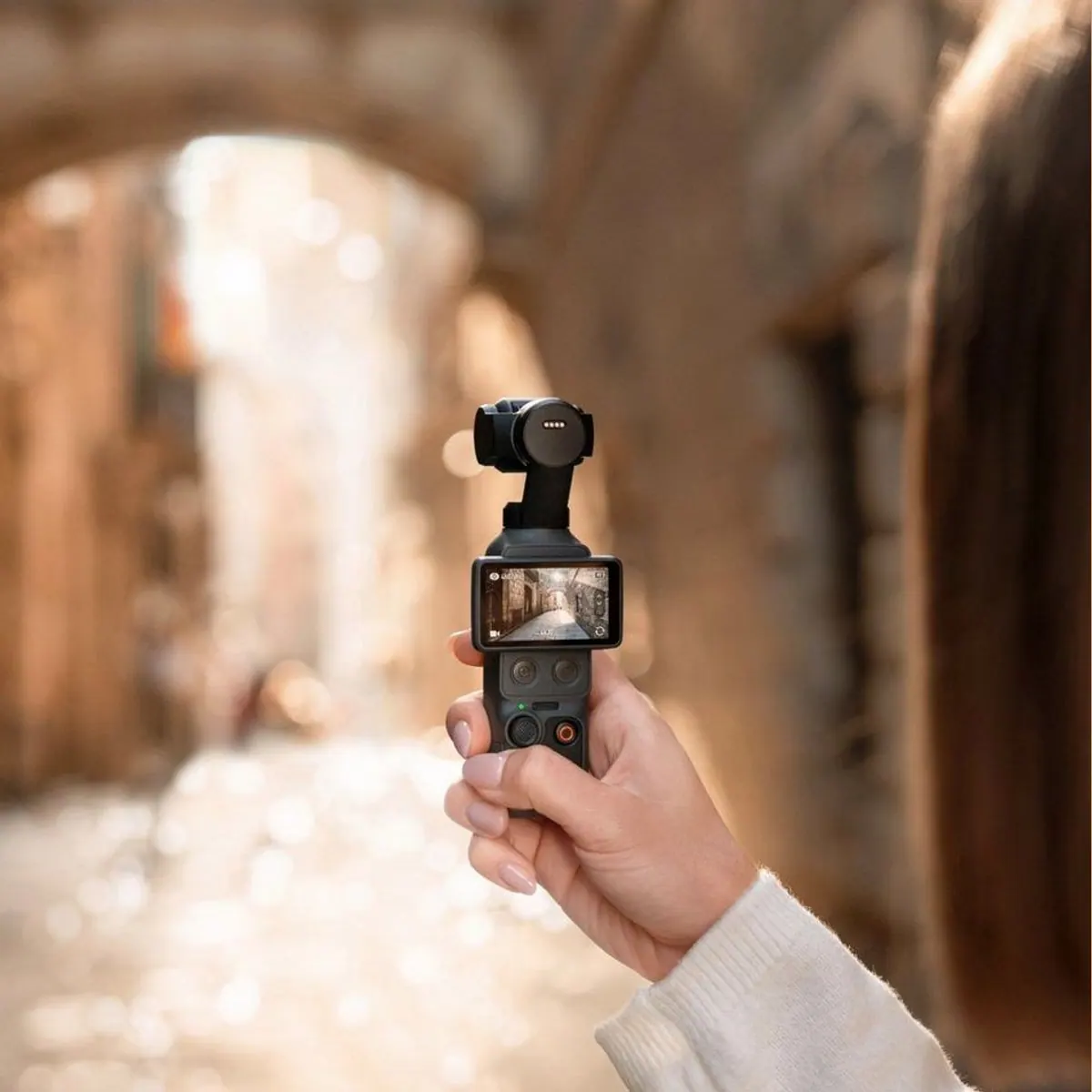 DJI Osmo Pocket 4 Gimbal Kompaktkamera, 1-Zoll-CMOS, 4K/240fps, Bluetooth 3