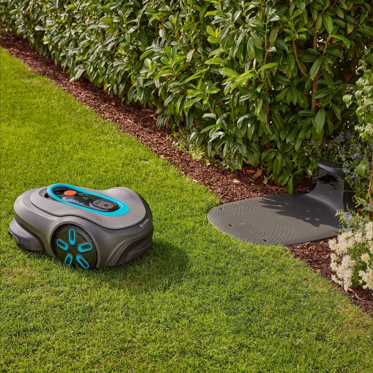 GARDENA smart SILENO pro, intelligente Rasenpflege für bis zu 600 m² 4