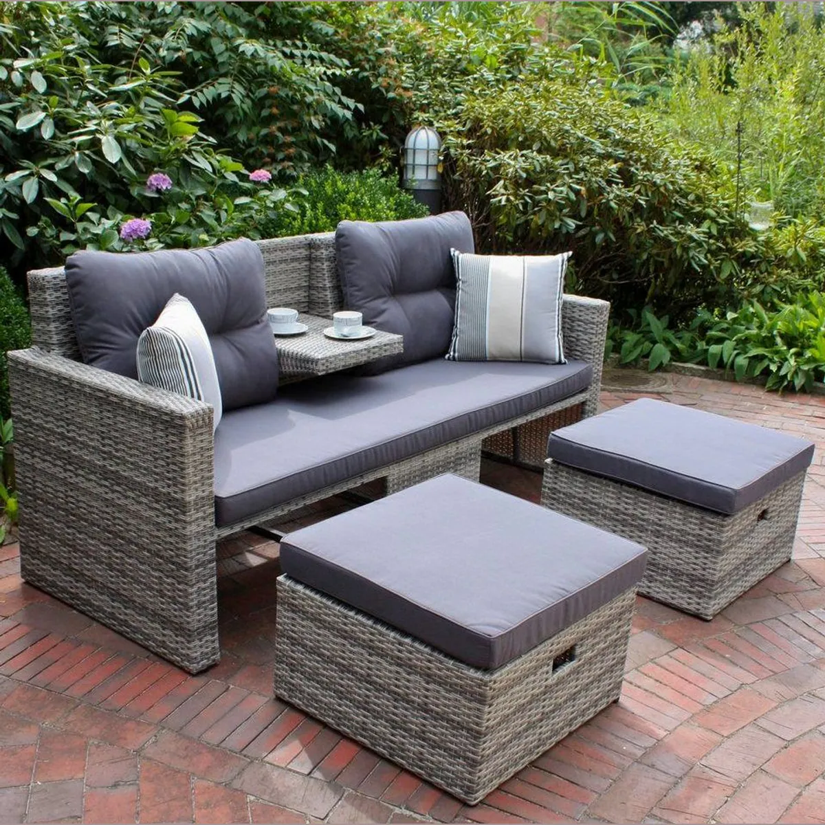 Garden Pleasure Loungesofa Valletta, elegantes Design, maximaler Komfort, praktische Mittelkonsole