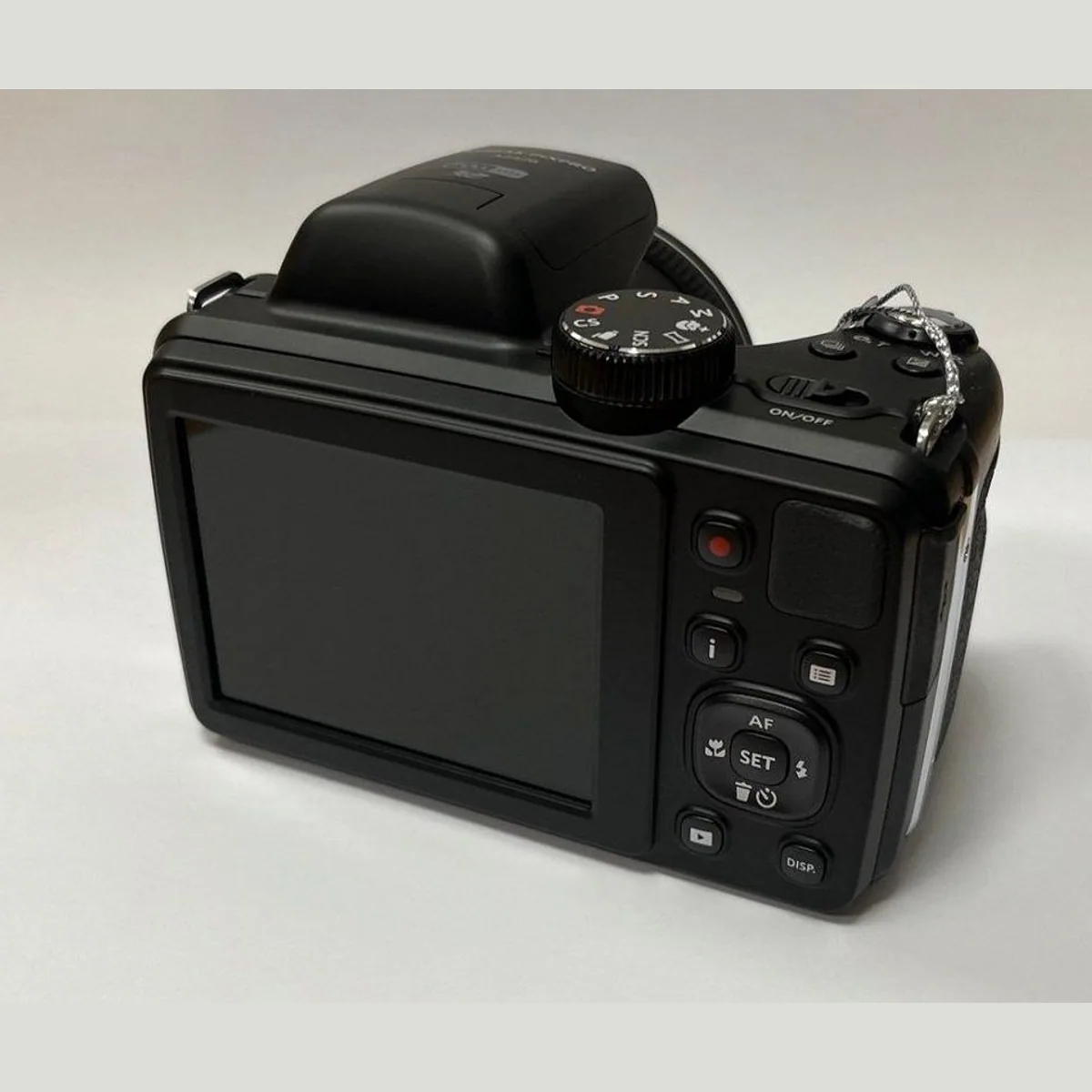Kodak PixPro AZ426 Digitalkamera, 42-facher Zoom, 20 Megapixel, Full HD-Video 5