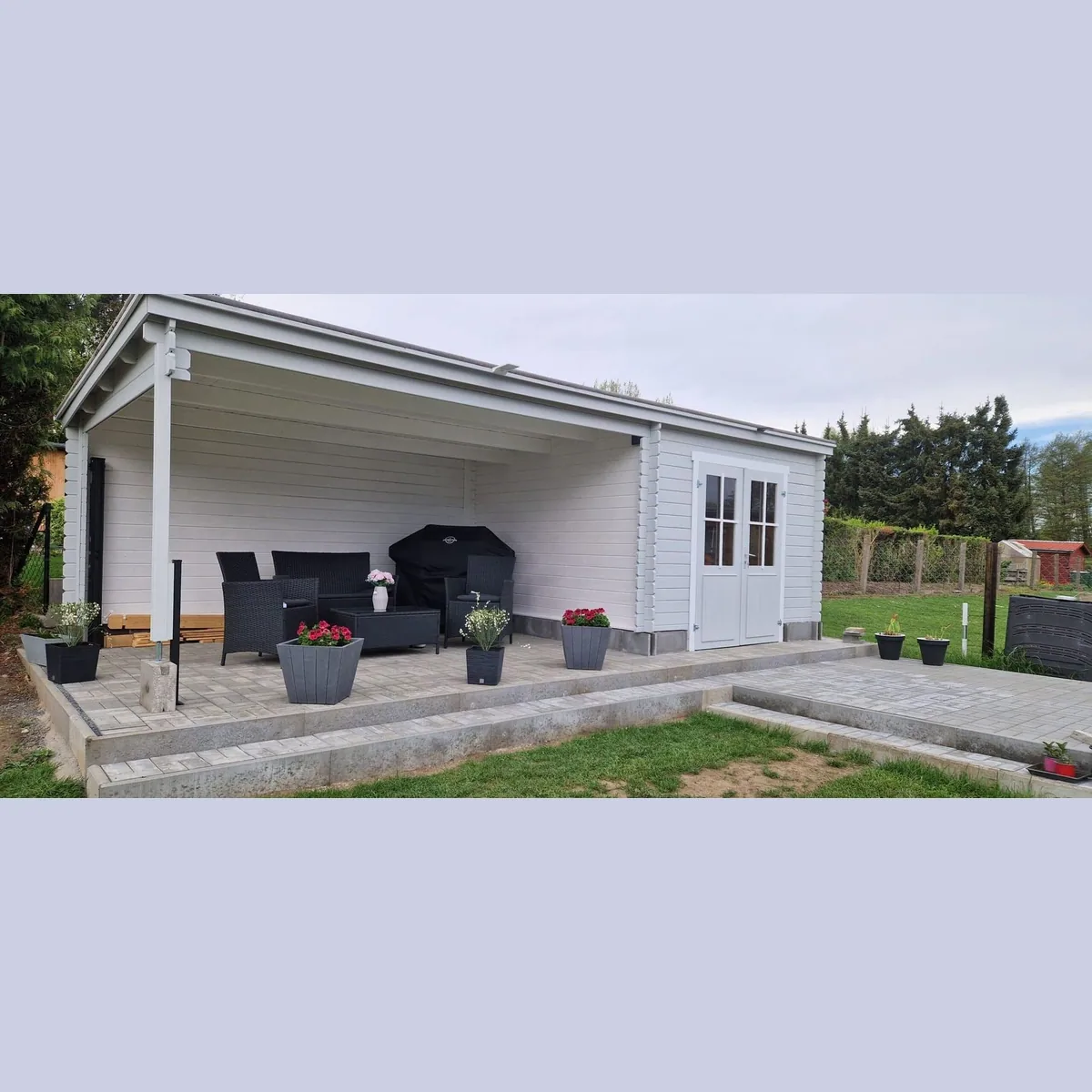 LASITA MAJA St. Louis Exklusiv Gartenhaus, 28 mm Blockbohlen, wetterfestes Holzdesign 4