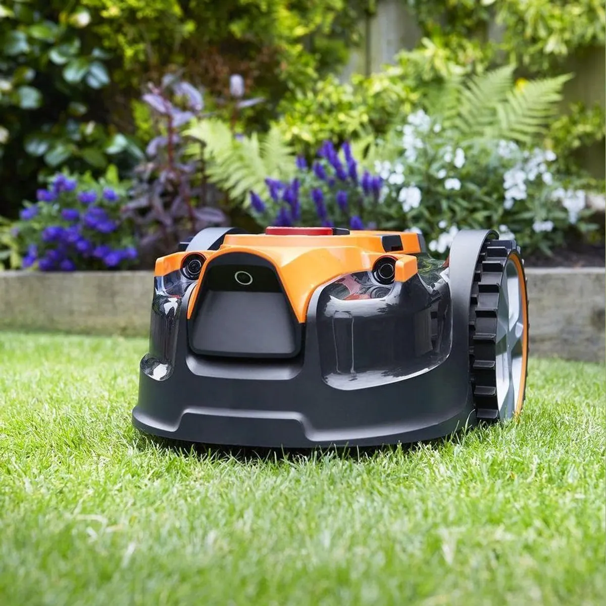 Lawnmaster OcuMow Mähroboter VBRM16, kabellos, Hindernisvermeidung, leise — für Rasenflächen bis 150 m² 3