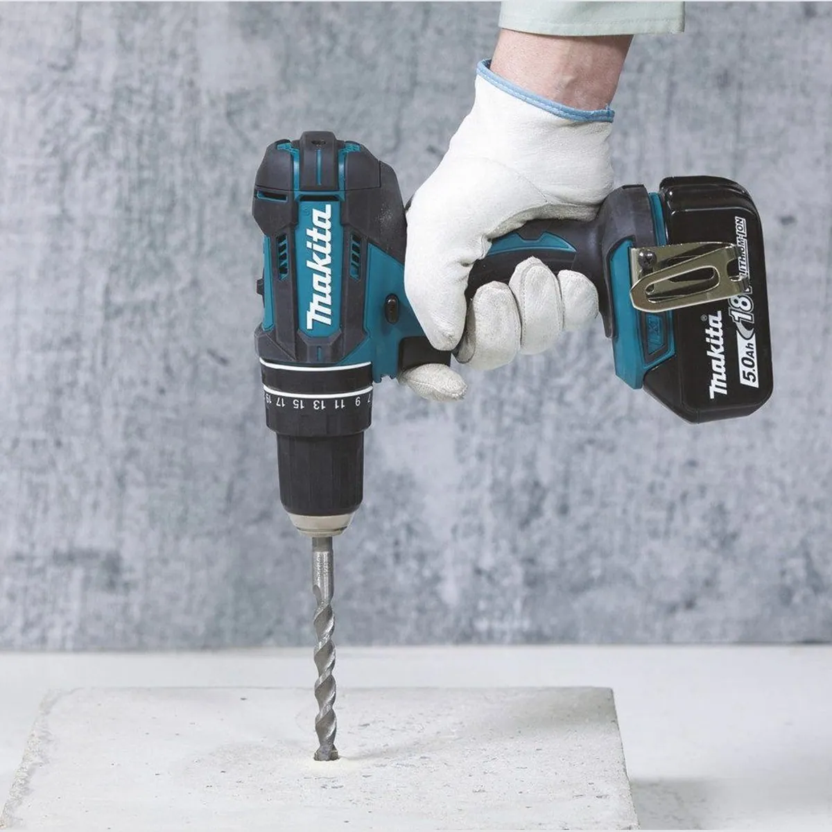 Makita DHP482RFX9 Akku-Schlagbohrschrauber, 1900 U/min, 62 Nm, inkl. Zubehör 2