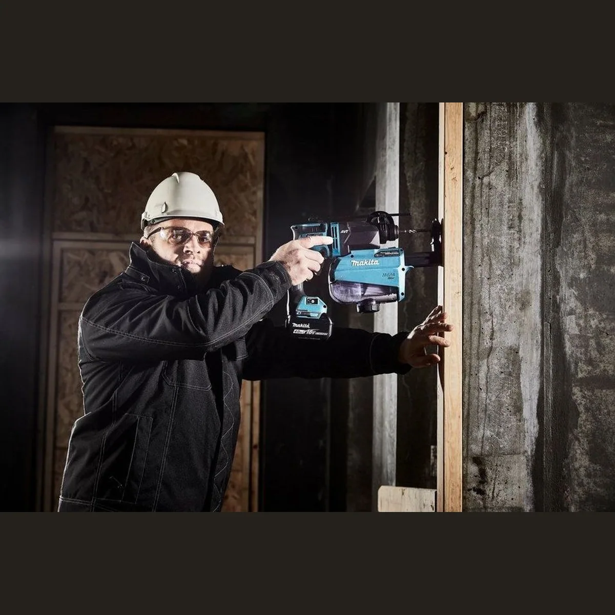 Makita DHR182RTWJ Akku-Kombibohrhammer, 18 V, SDS-PLUS, 2 x 5 Ah Li-Ion 4