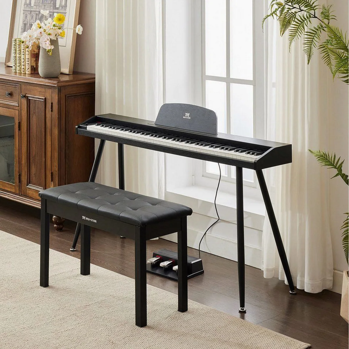 MUSTAR Digitalpiano 88 Tasten, Kompaktes Einsteiger-Set mit Pedalen & Hocker