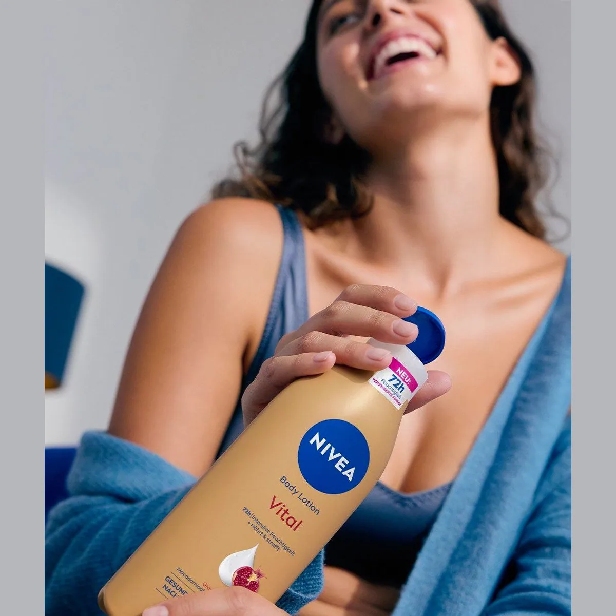 Nivea Vital Körperlotion 3 x 250ml, Granatapfel & Macadamiaöl — Intensive Feuchtigkeit, Hautstraffung, Schnell einziehend 5