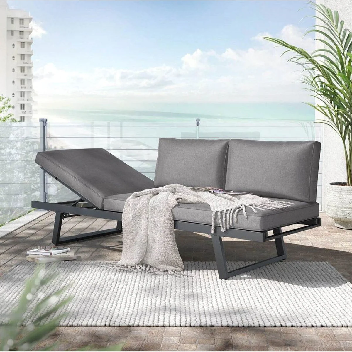 OUTLIV. Lucca Gartenloungesofa, Aluminium, reißfest, witterungsbeständig, Relaxfunktion