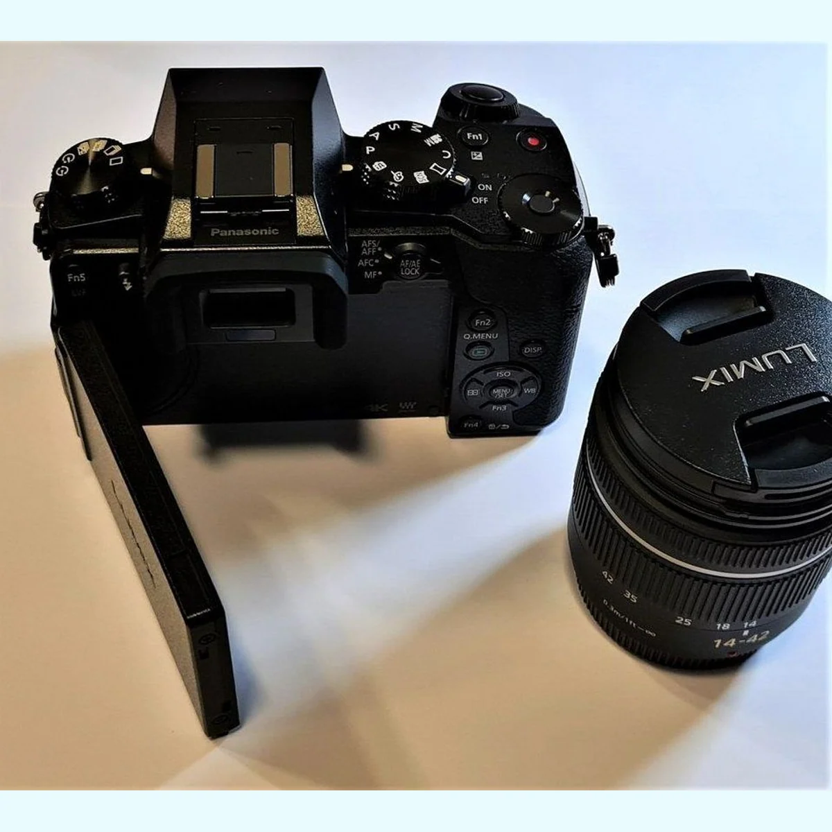 Panasonic LUMIX DMC-G70, 16 Megapixel, OLED-Sucher, Touchscreen — kompakte Systemkamera mit vielseitigem Objektiv 4