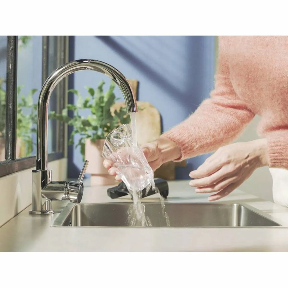 Philips Kaffeevollautomat LatteGo, komfortable Reinigung, vielfältige Kaffeevariationen, flüsterleise Technologie 4