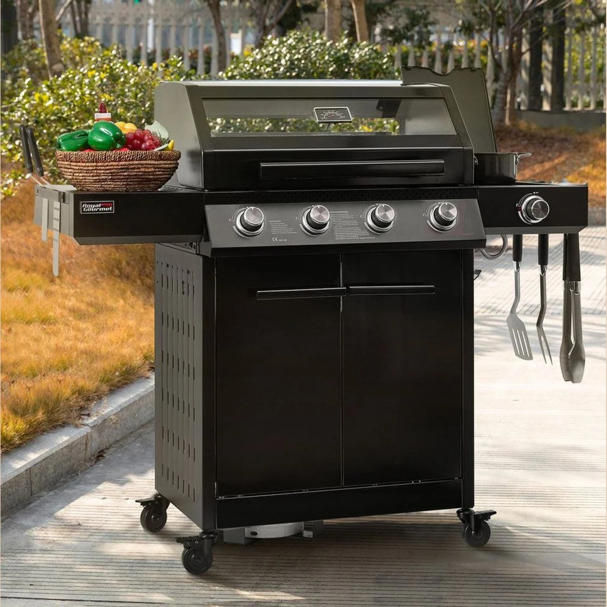 Royal Gourmet Gasgrill 4+1 Brenner, 15,5 kW Leistung — präzise Grillsteuerung, Sichtfenster, vielseitige Ablagemöglichkeiten 3