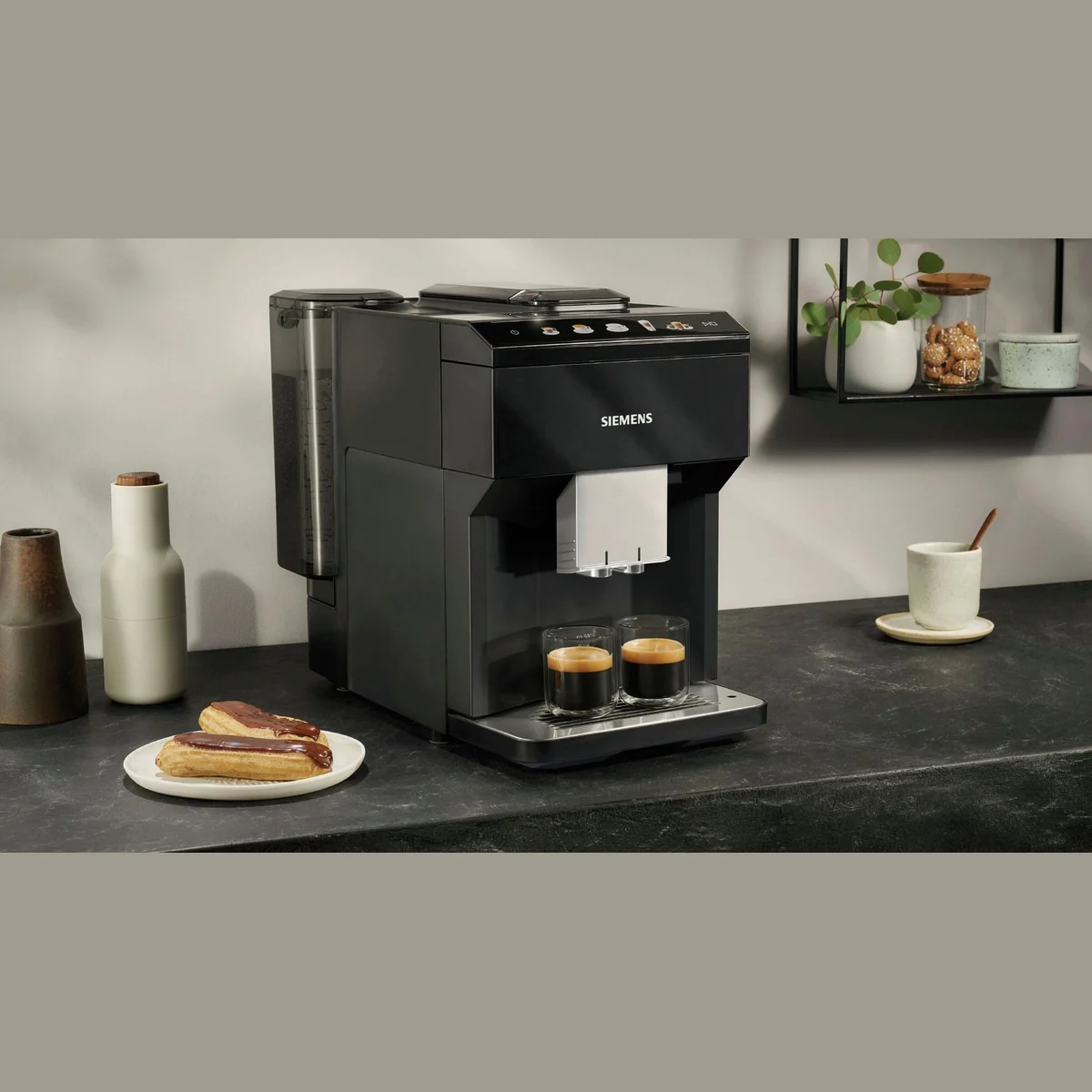 SIEMENS EQ500 Kaffeevollautomat, OneTouch-Funktion, intuitives Farbdisplay, automatische Dampfreinigung 2