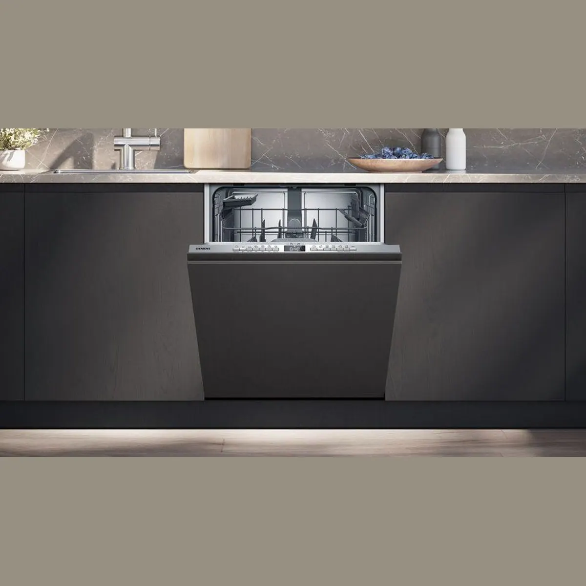 SIEMENS iQ300 Geschirrspüler, varioSpeed Plus, smartStart, 13 Maßgedecke 3