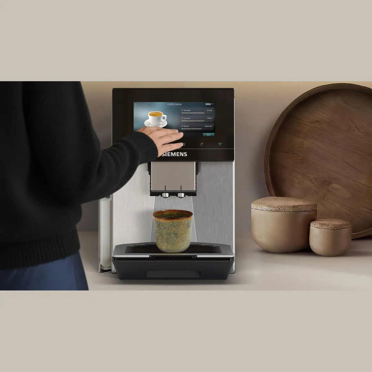 SIEMENS EQ900 TQ923E43, 41 Getränke, baristaMode, 6.8'' TFT-Display, Edelstahl 3