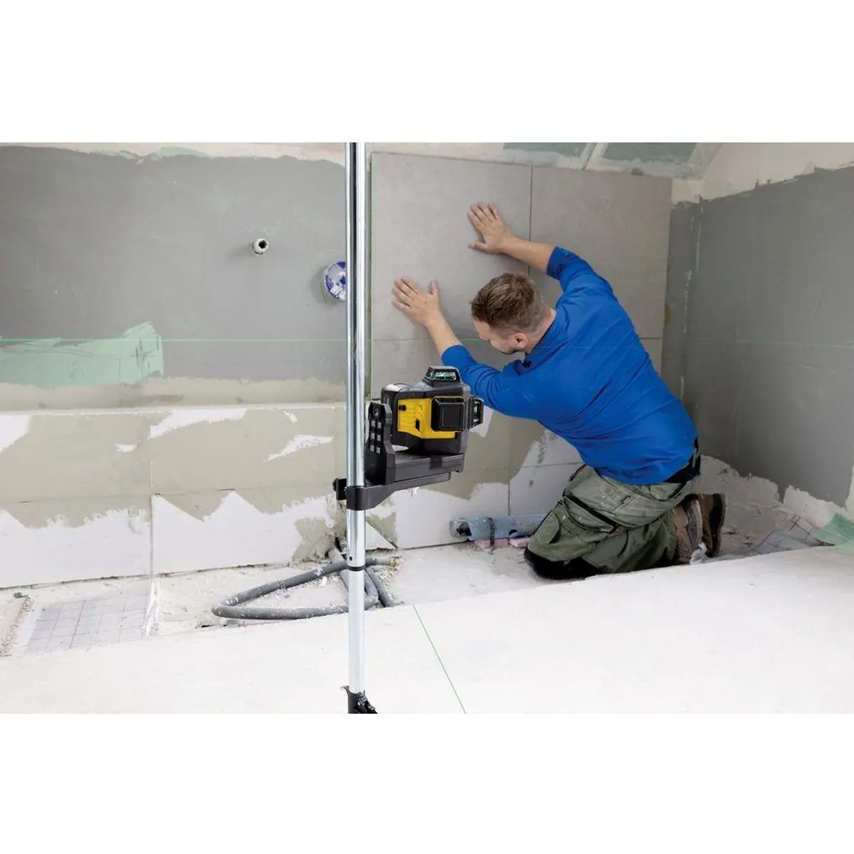 Stabila LAX 600 G Multilinienlaser, 12-V-System, 3 x 360°-Linien 2